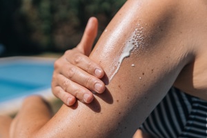 Nanotechnology Gives TiO₂ Sunscreens Stronger UVA and  ...